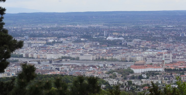 Ez a panoráma látható a ház környékéről, csodás kilátások /Fotó: Fuszek Gábor