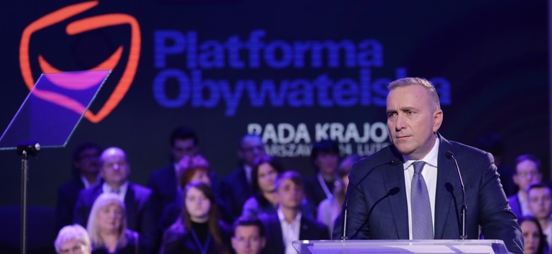 Schetyna zaprasza byłego posła PiS do "gabinetu cieni" PO i rekomenduje na prezydenta Wrocławia
