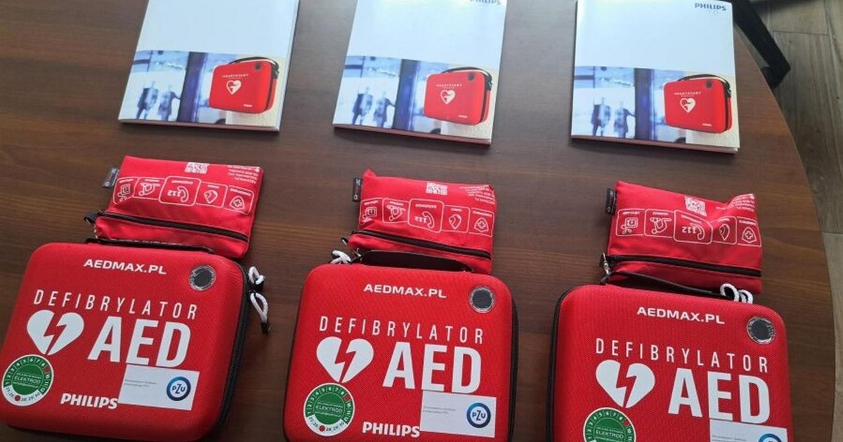 Kolejne defibrylatory do ratowania życia pojawiły się w MPK