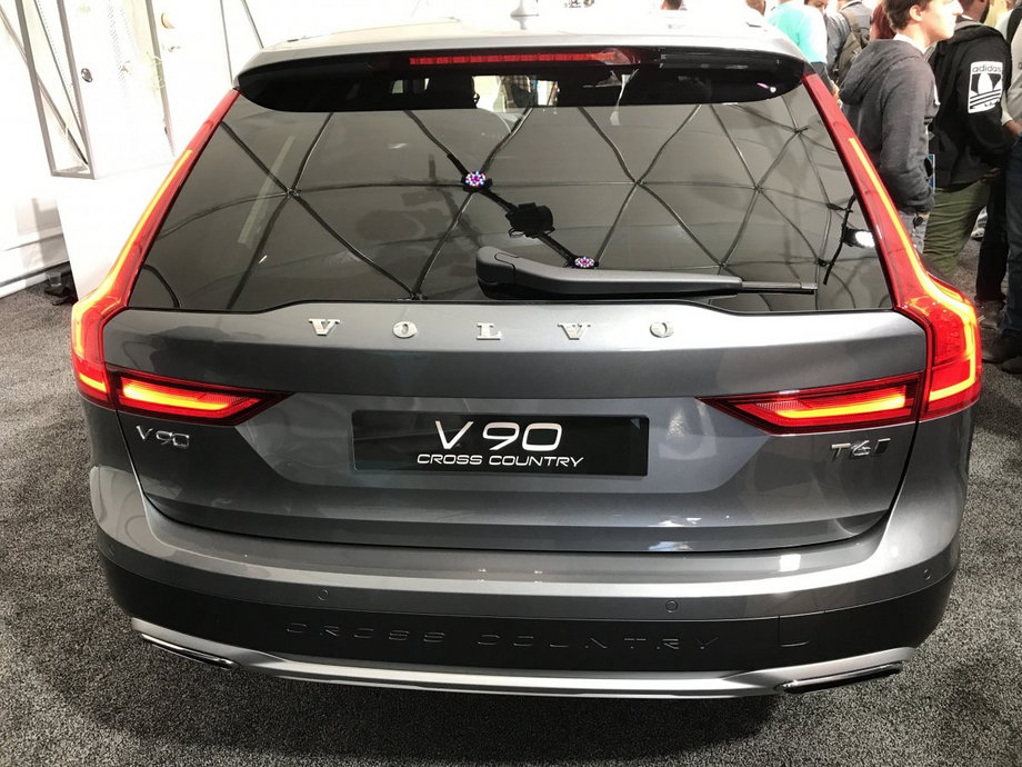 Volvo V90 z Androidem