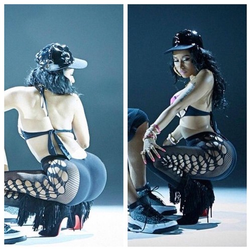 Nicki Minaj w klipie do kawałka 'Anaconda'