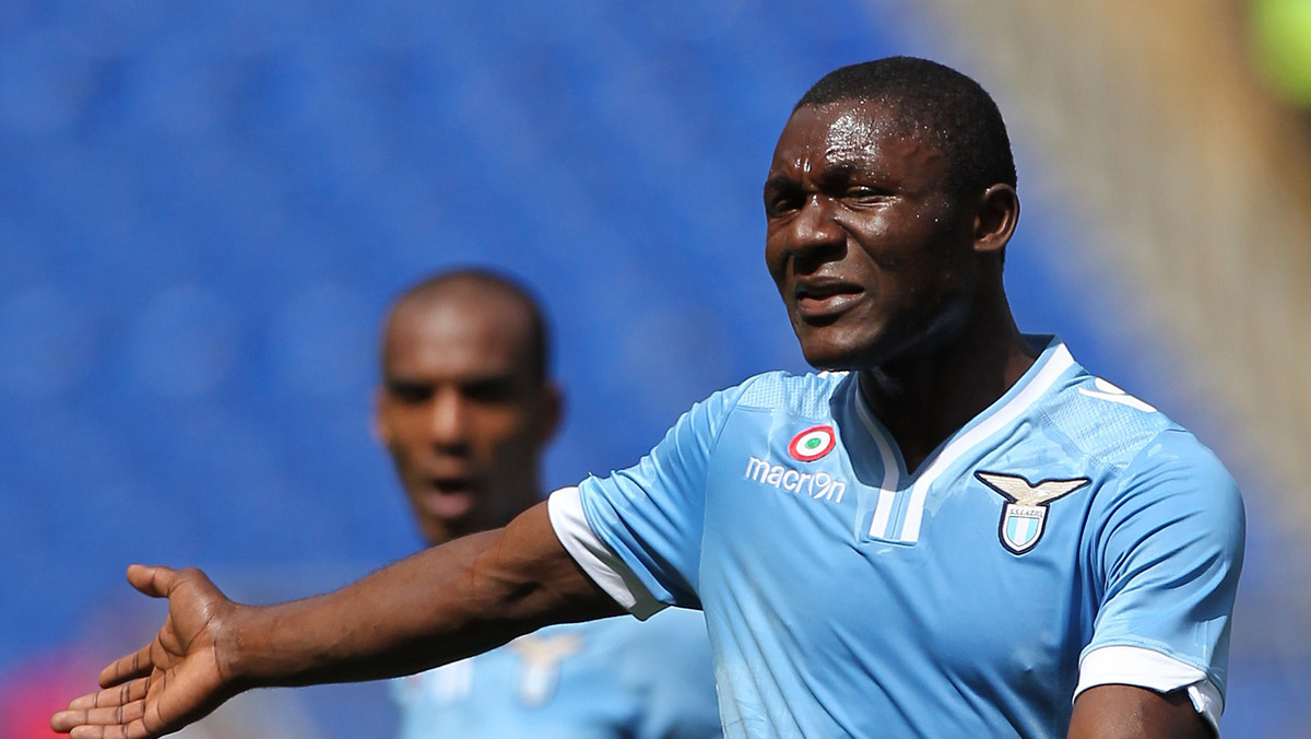 Włoski Związek Piłki Nożnej potwierdził, że zawodnik Lazio Rzym, Joseph Minala ma 17 lat. Włoska federacja poinformowała, że Kameruńczyk nie sfałszował swojego paszportu i nie można kwestionować jego wieku.