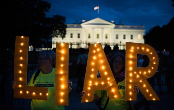 Trump-Putin Summit 2018 Protest At White House