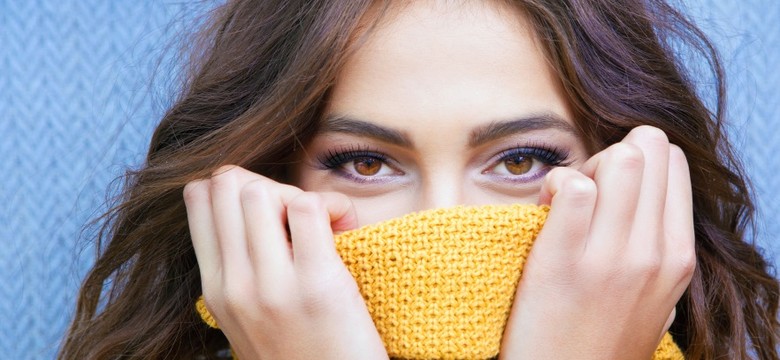 5 etapów starzenia się okolic oka i zabiegi, które pomogą je powstrzymać