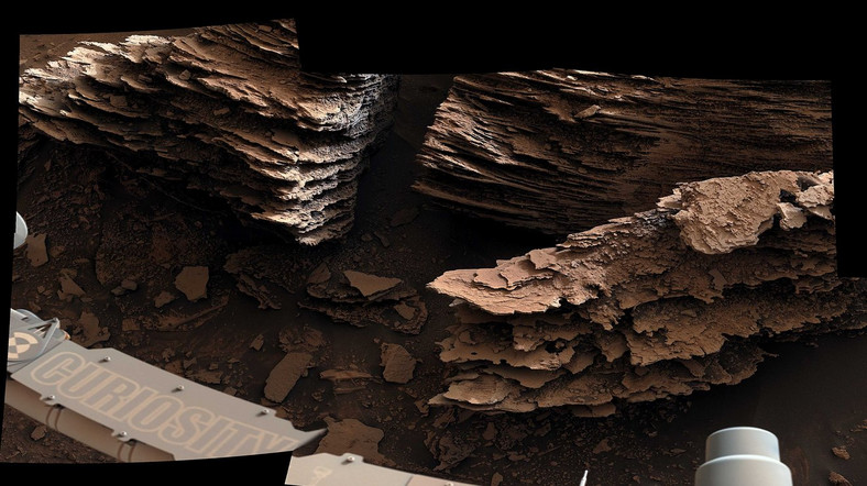 Zdjęcia wykonane na Marsie przez Curiosity w maju i czerwcu 2022 r.