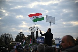 wybory na węgrzech. ostatnie sondaże przedwyborcze wskazują na wyraźne