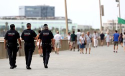 Kolejna ofiara terrorystów z Barcelony. Ciało mężczyzny odnaleziono w skradzionym samochodzie