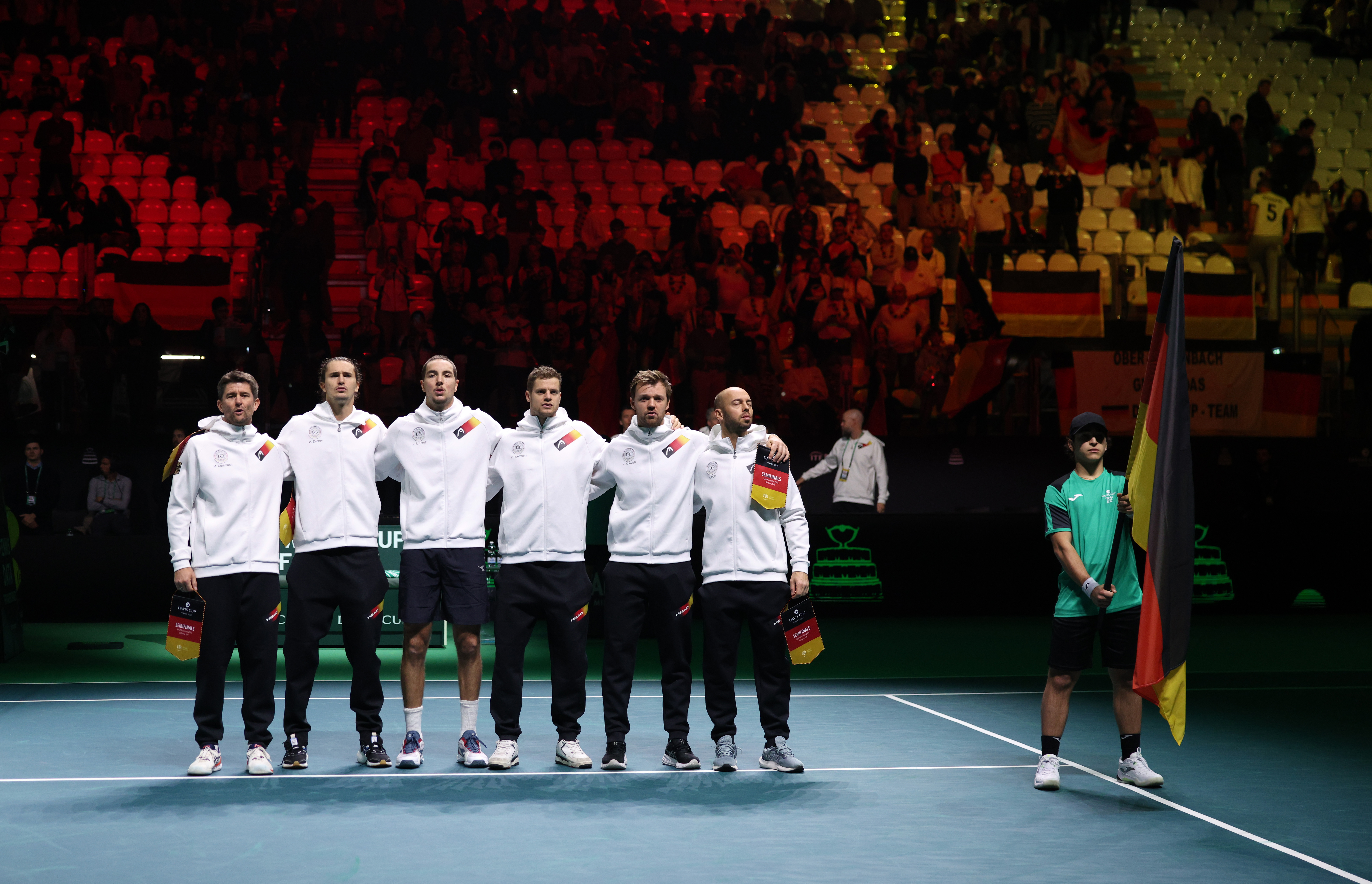 2:0 gegen Peru - Deutsches Davis-Cup-Team kann Sieg am Samstag perfekt machen