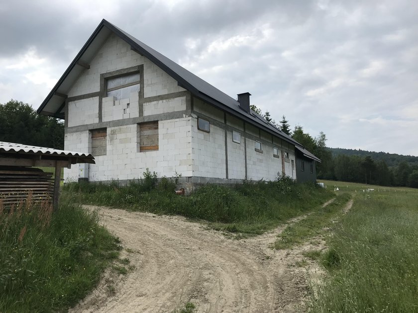 Małżeństwo błaga urzędników: Pozwólcie nam zbudować dom!