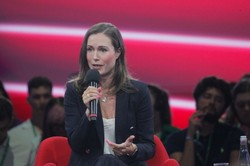 Sanna Marin na Campusie Trzaskowskiego: Ukraińcy walczą za każdego z nas