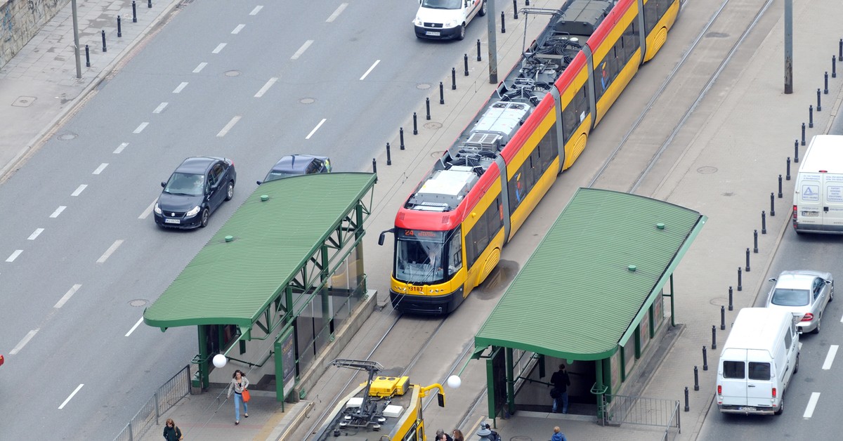 Jak ująć opłaty za korzystanie z przystanków komunikacyjnych