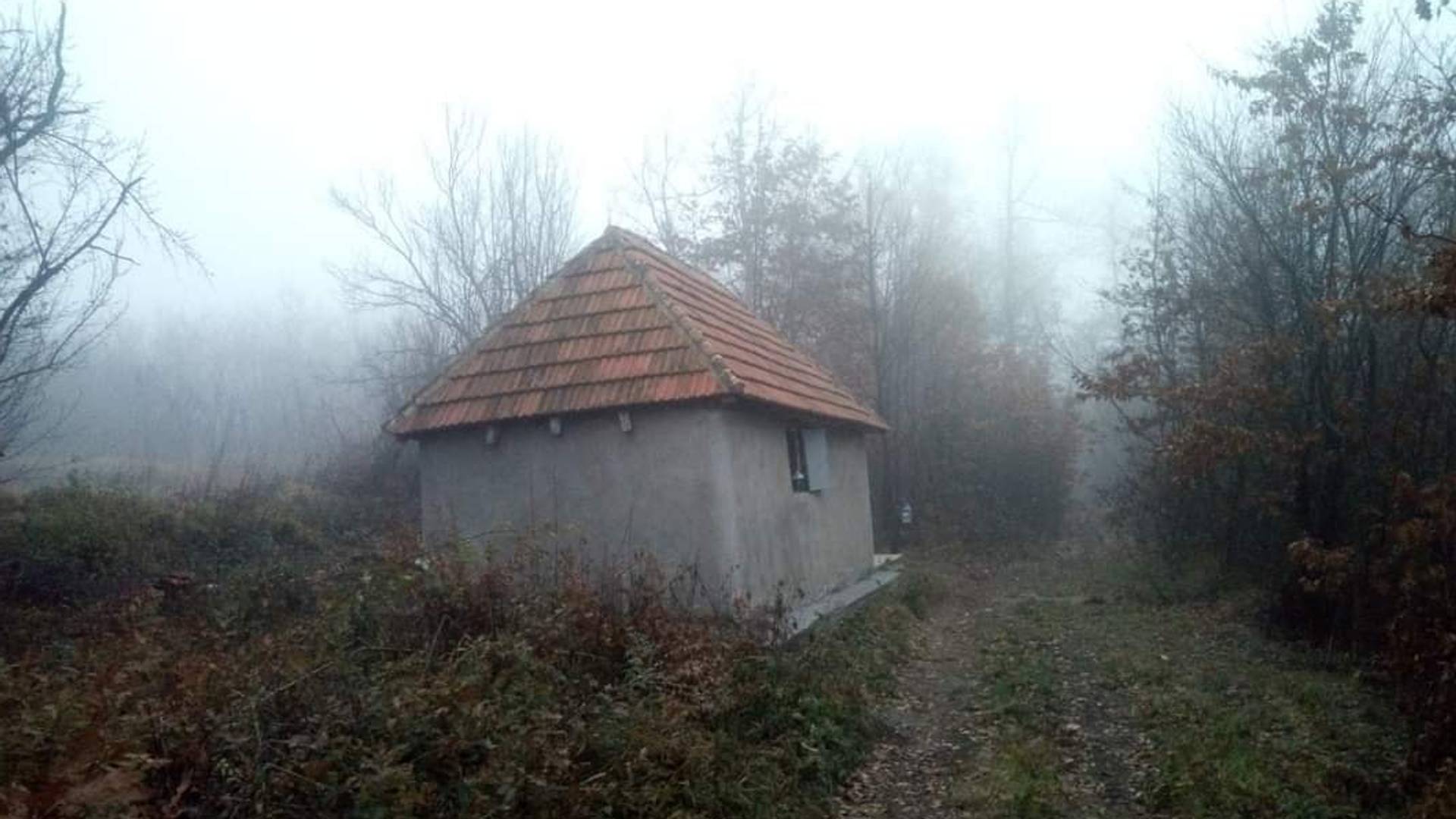 Žena izdaje kolibu u Sokobanji za iste pare za koje možete da odete na Kop