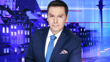 Pracował w TVN, potem został gwiazdą "Wiadomości", a teraz prowadził debatę prezydencką. Kim jest Michał Adamczyk?
