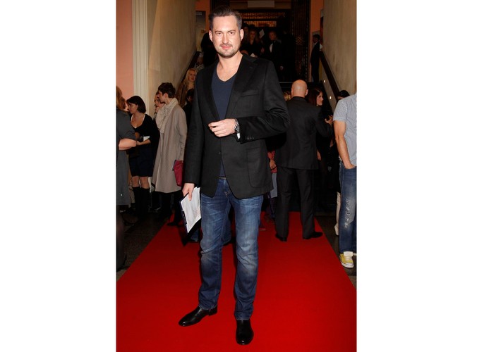 Marcin Propkop to zwycięzca rankingu. Nie dość, że bardzo znany ( 3 miejsce w zestawieniu), to jeszcze jego inteligencje doceniło aż 54% ankietowanych