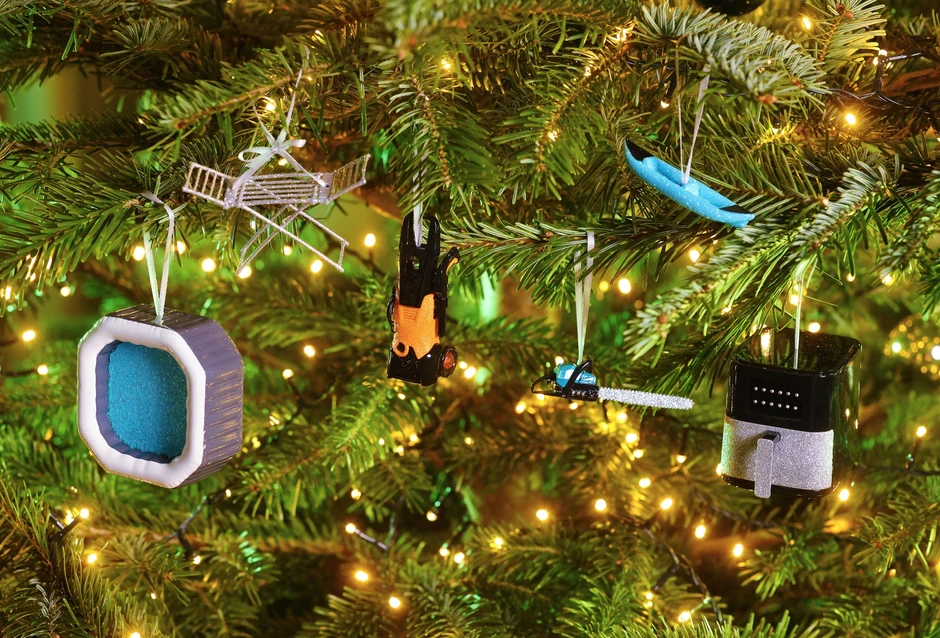 Ukrasi u obliku friteze i drugih uređaja (Ilustracija)