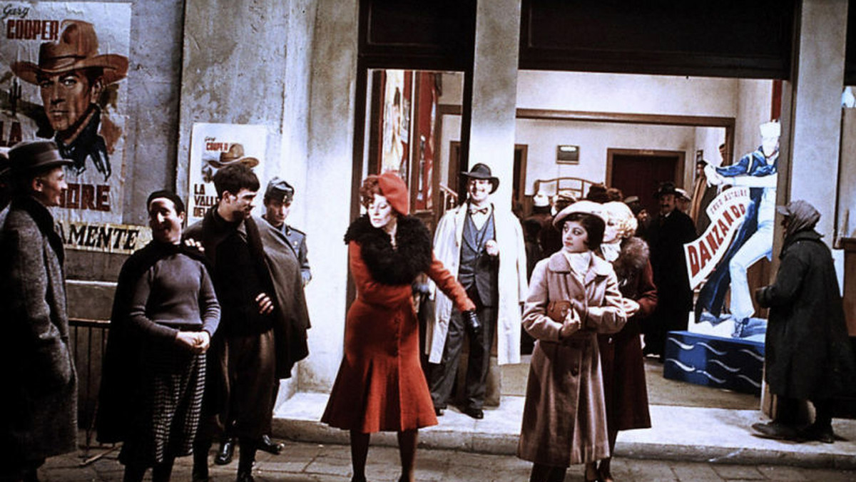 Reżyseria: Federico Fellini. Występują: Pupella Maggio, Armando Brancia, Magali Noel, Ciccio Ingrassia, Nando Orfei, Luigi Rossi, Bruno Zanin. Włochy 1973.