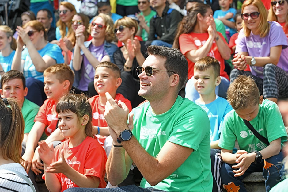 Druženje pre svega: Bojan Perić sa učenicima