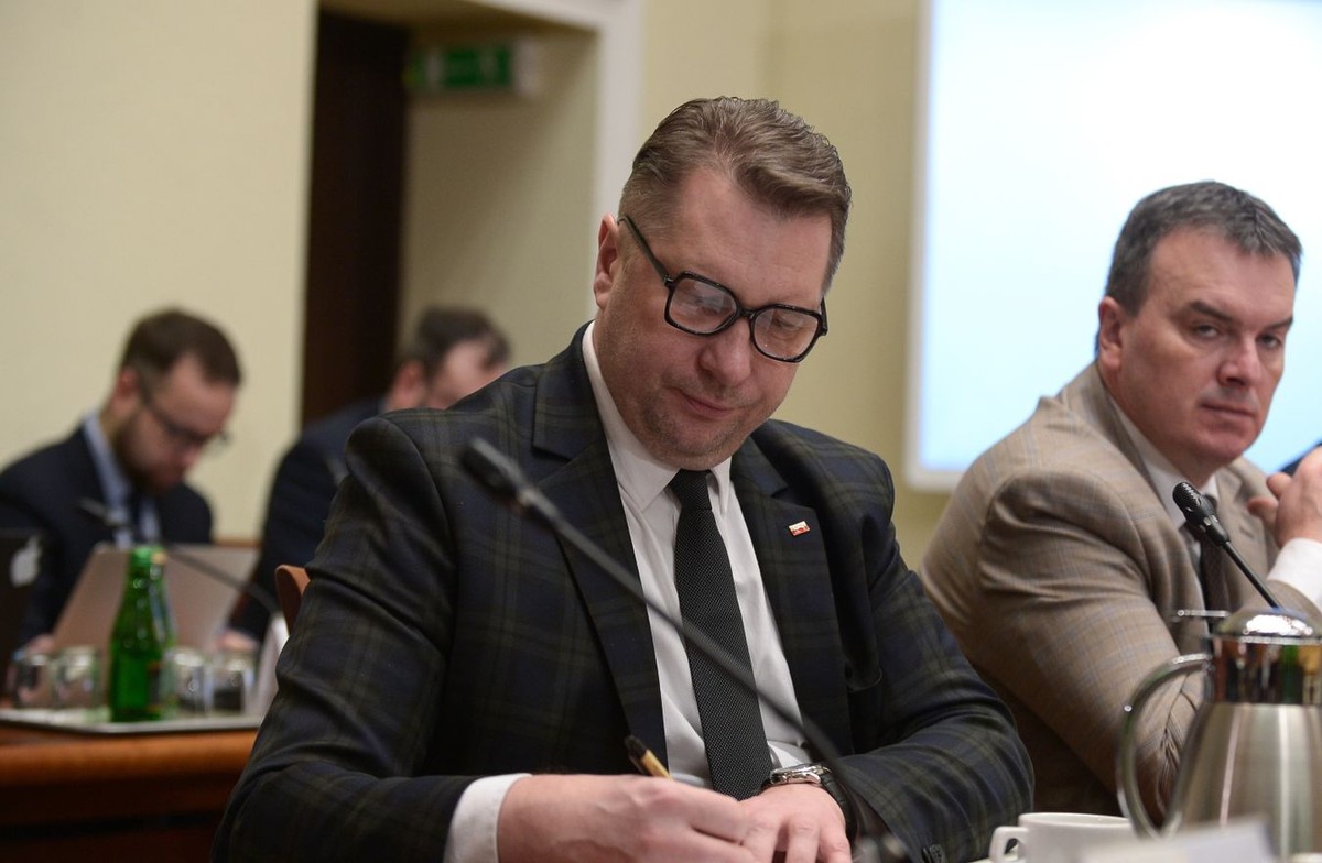 Przemysław Czarnek, Mariusz Krystian