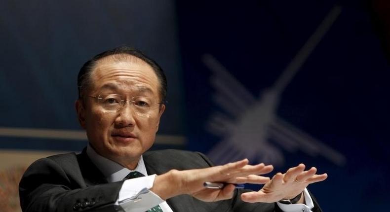 World Bank President Jim Yong Kim participates in an International Monetary Fund (IMF)-World Bank discussion titled 'Conversation on Climate Change' during the 2015 Annual Meetings of the IMF and the World Bank in Lima, Peru, October 7, 2015.  REUTERS/Paco Chuquiure