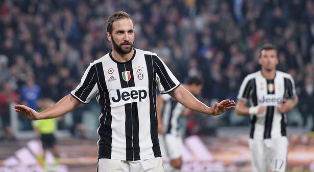 Liga włoska: Gonzalo Higuain pogrążył swój były klub. Juventus lepszy od Napoli