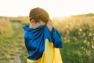 Ukraińsko-litewska sztafeta niesie flagę z Bachmutu na szczyt NATO w Wilnie