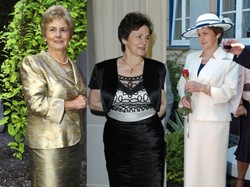 Z lekką nutką szaleństwa: tak się nosi Danuta Wałęsa