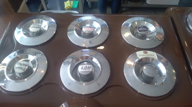 Danas prave najneobičnije ukuse. Od kačkavalja do tamjanike