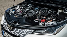 sprawdziłem wyprzedaż toyoty. szczerze? na pancerny silnik 1.5 to ostatnia szansa