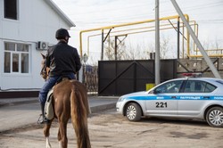 Ratusz Ałmaty płonie. W największym mieście Kazachstanu padły strzały