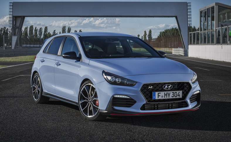 Hyundai i30 fastback i hyundai i30 N. Koreański koncern