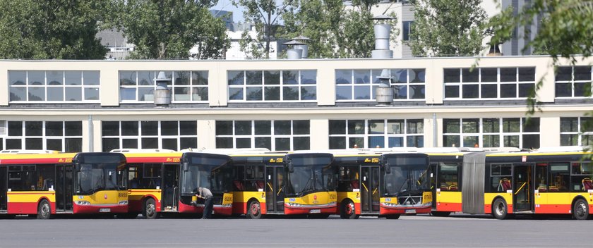 Brakuje kierowców autobusów