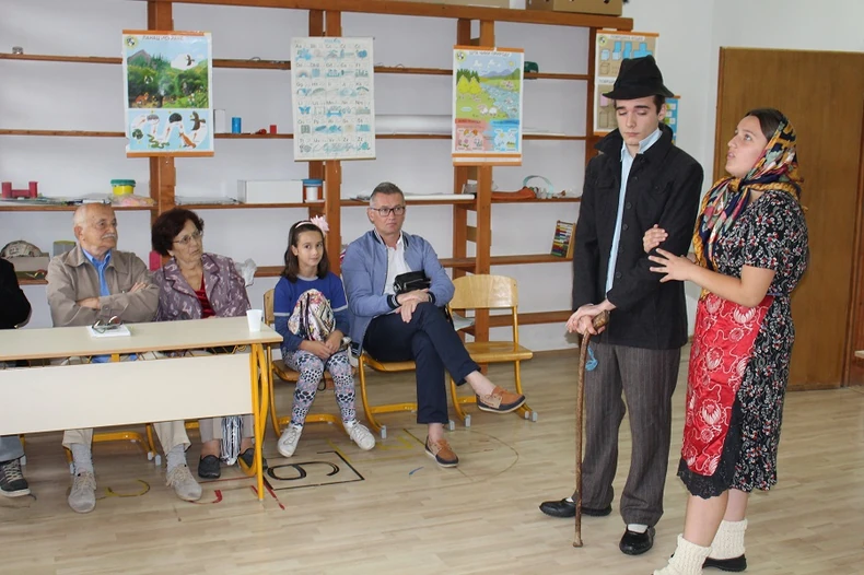 Mladi glumci iz Novog Grada.