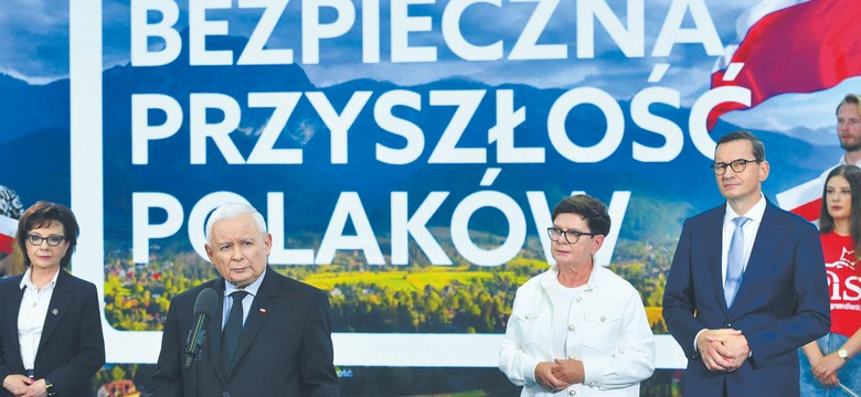 PiS czeka z listami do ostatniej chwili. "Prezes chce utrzymać większość w Sejmie"