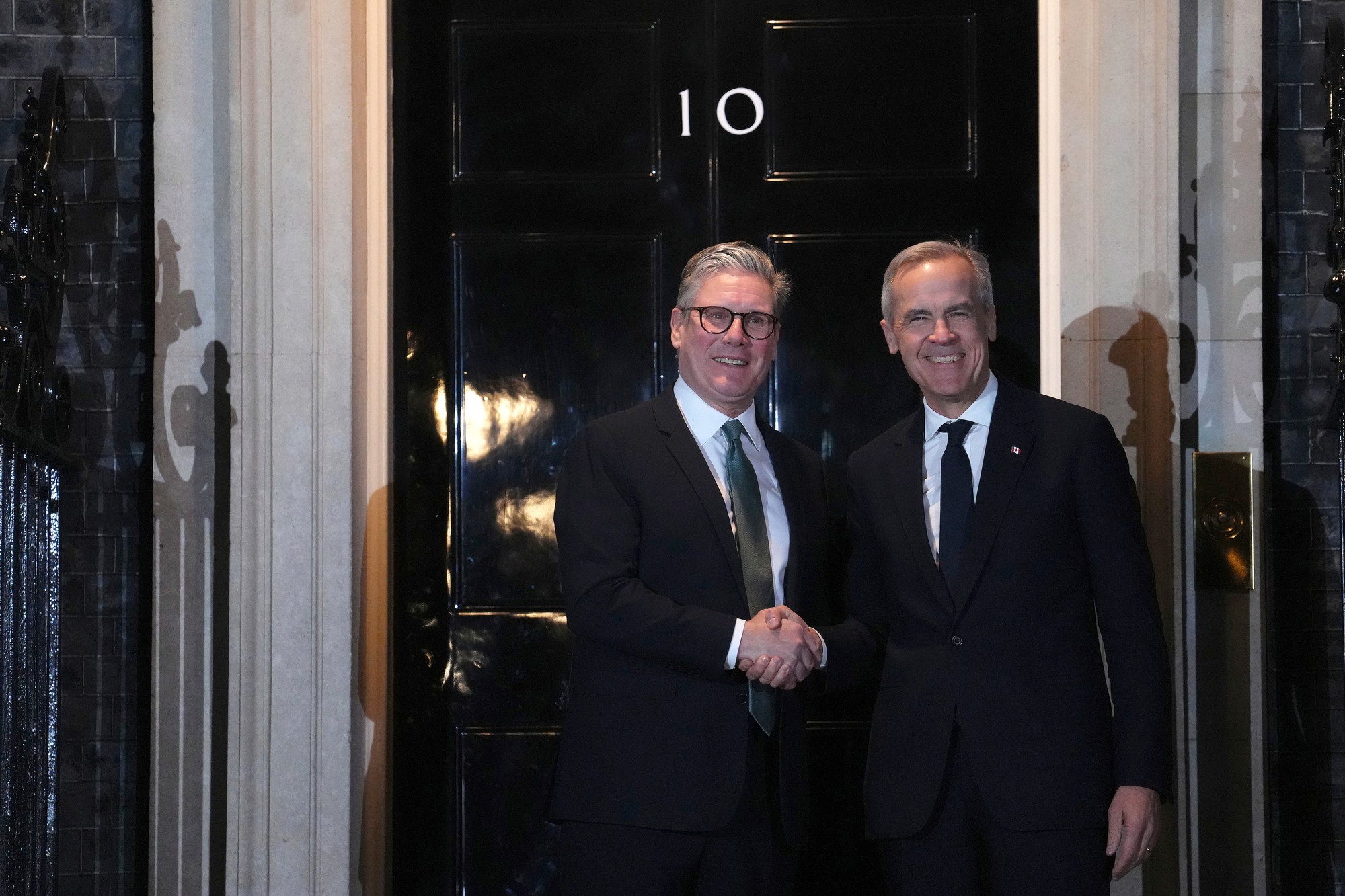 Kanadský premiér Mark Carney sa stretol s britským kráľom Karolom III. 