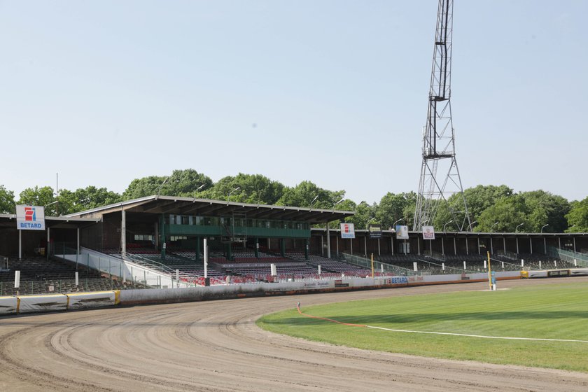 Trybuny na stadionie olimpijskim we Wrocławiu