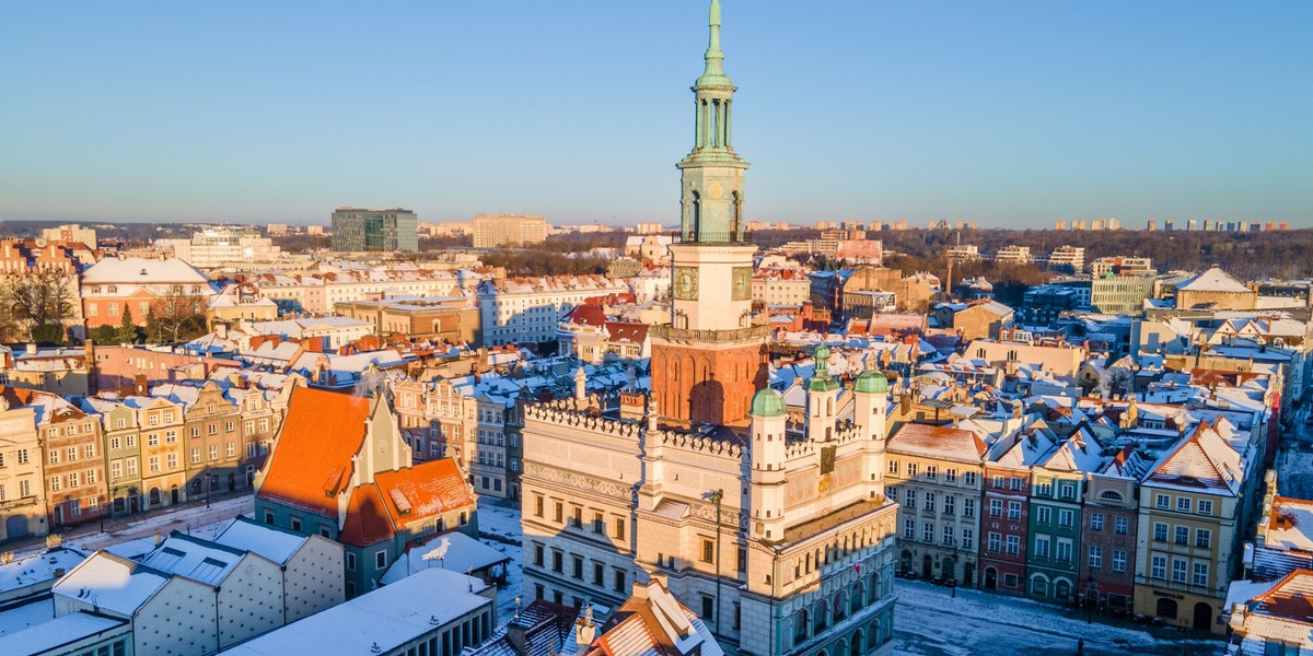 Podwyżki cen energii najbardziej wpłyną na wzrost kosztów komunikacji miejskiej – o około 20 mln zł – i oświetlenia ulicznego i sygnalizacji świetlnych – o około 9 mln zł.