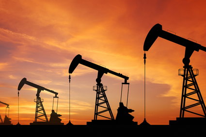 Ropa naftowa w USA tanieje, mimo że jej zapasy spadły