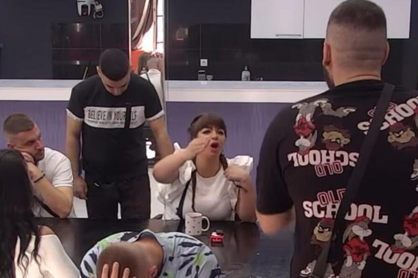 Zola, Miljana i Bebica 