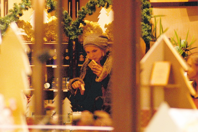 Joanna Liszowska spędziła dużo czasu w perfumerii