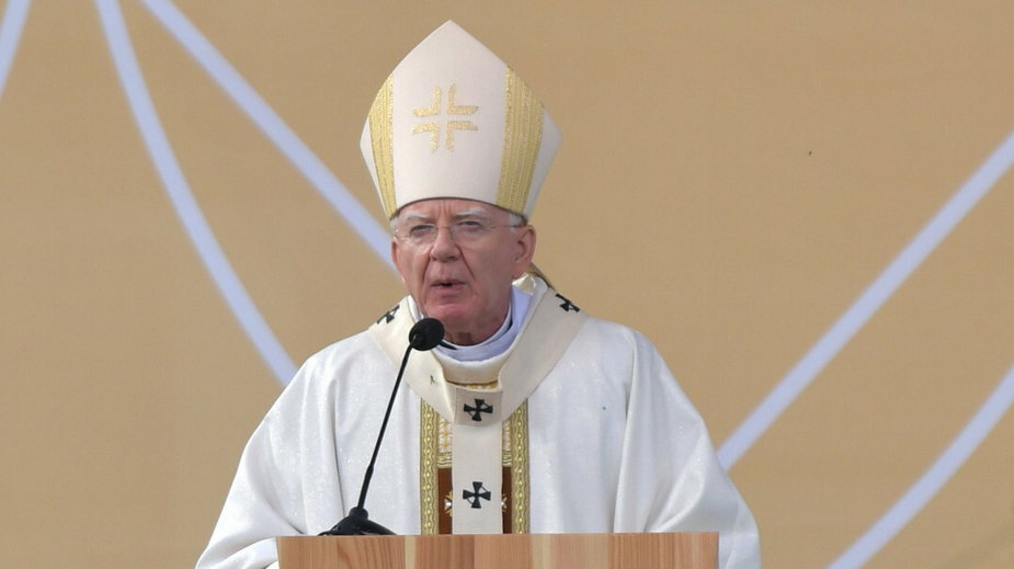 Abp. Marek Jędraszewski podczas mszy świętej w 25. rocznicę wizyty Jana Pawła II w Zakopanem