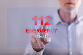 SMS o pomoc – tak, ale lepiej bez PESEL-u