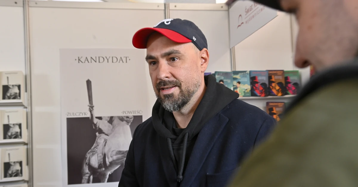 Jakub Żulczyk skomentował występ Stinga w TVP. "Czy ktoś mógłby..."