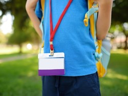 Koniec papierowych legitymacji i inne nowości. MEiN zapowiada duże zmiany w dokumentach szkolnych...