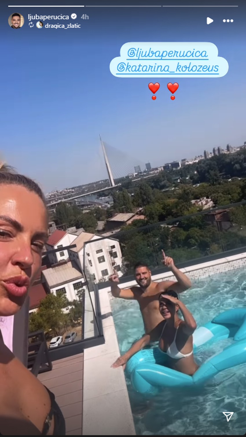 Ljuba Perućica u bazenu