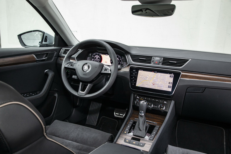 Skoda Superb Scout