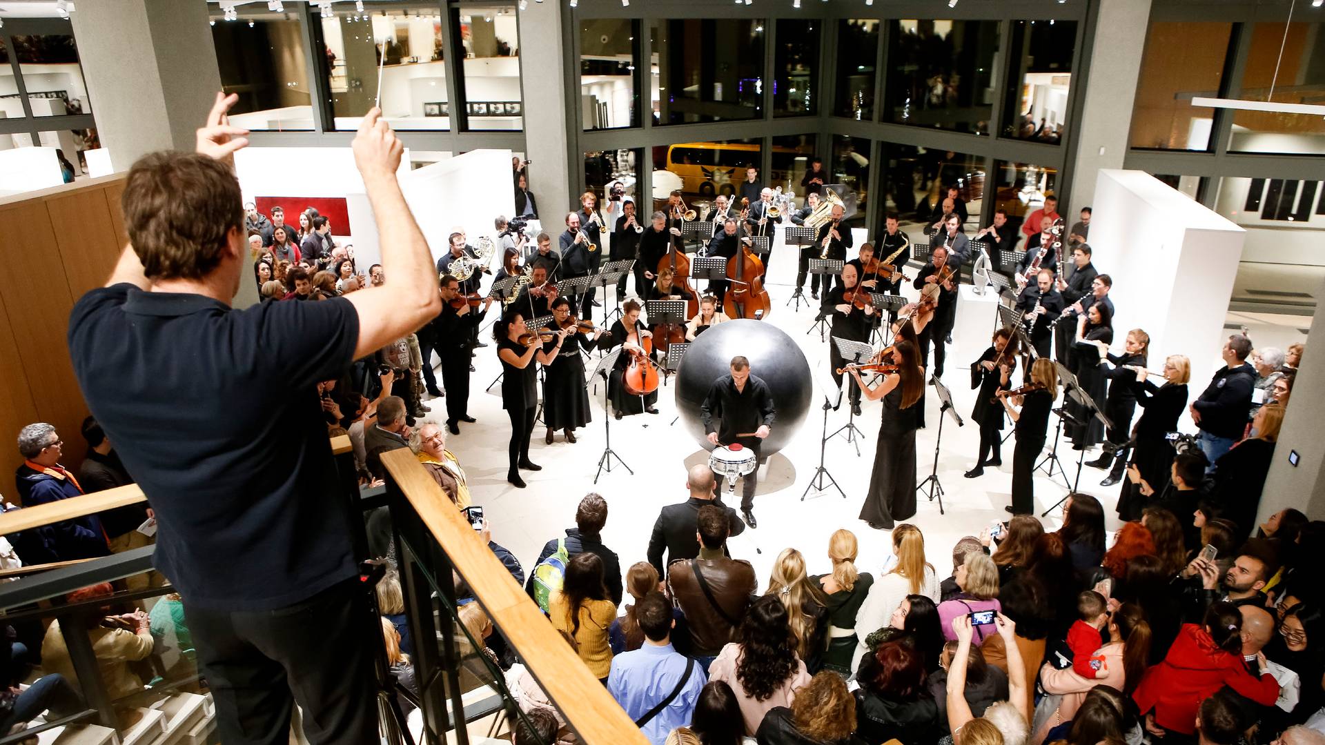 Ovacije za filharmonijski Bolero u MSU