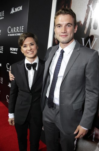 Kimberly Russell (na zdjęciu z Aleksem Russellem)