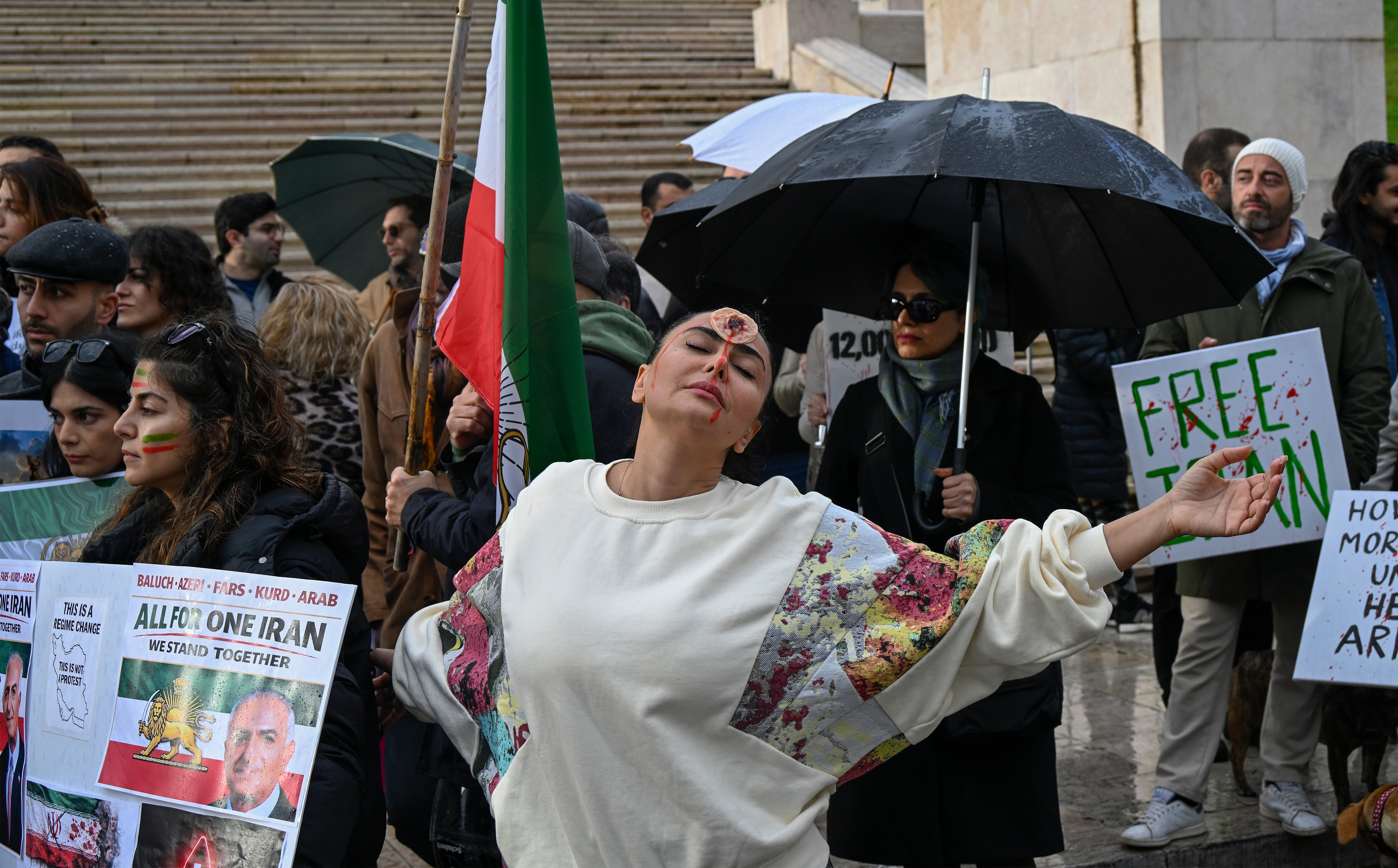 Iran, almeno 36.500 morti nelle proteste: lo rivelano documenti interni del regime