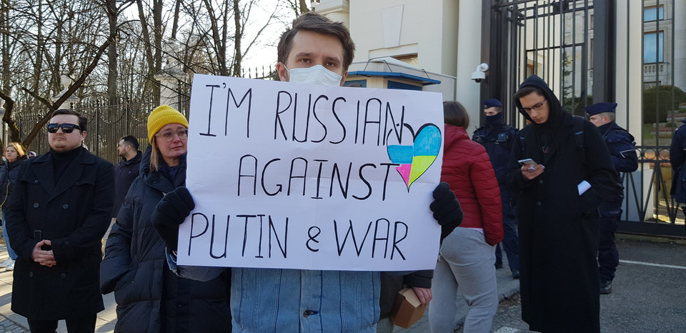Protest przed Ambasadą Rosji w Warszawie