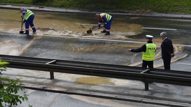 Warszawa: przywrócono częściowy ruch na Trasie Łazienkowskiej